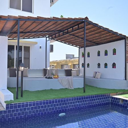 לונבלה Eko Stay - Octagon Farms Villa מראה חיצוני תמונה